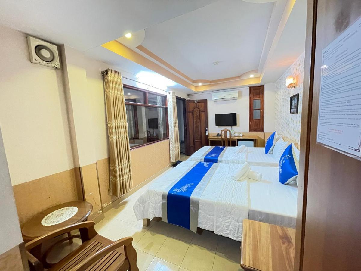 Khách Sạn Hồng Phát Ciudad Ho Chi Minh  Exterior foto